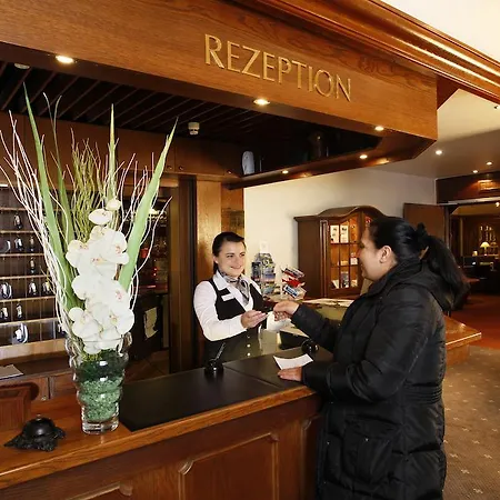 Centro Hotel Norderstedter Hof-3