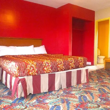 Long Beach Motel-3
