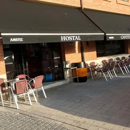 Hostal Puerta La Villa-2