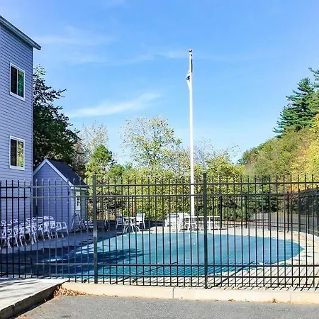 Days Inn By Wyndham Sturbridge-2