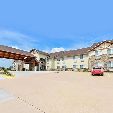 Comfort Inn & Suites Riverview Near Davenport And I-80-3