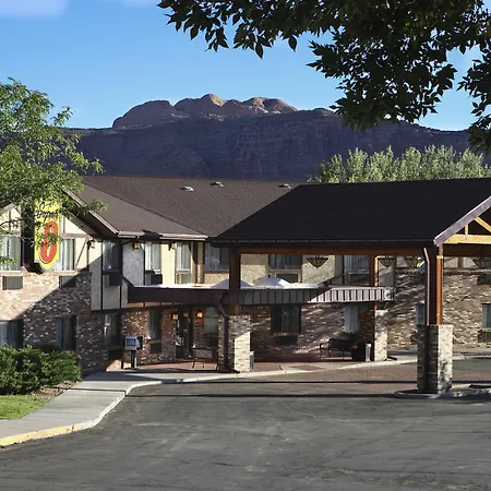 Super 8 By Wyndham Moab-2