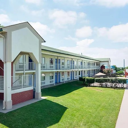 Motel 6-Gainesville, Ga-2