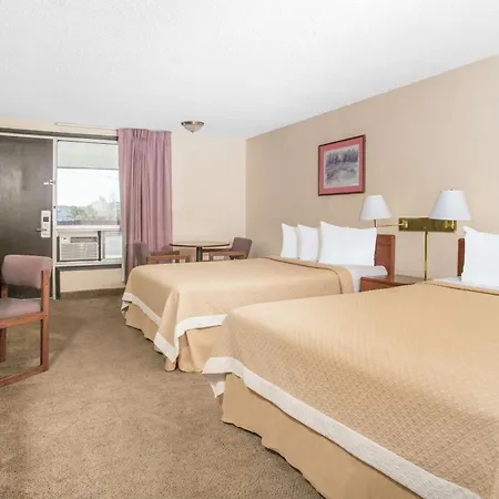Baymont By Wyndham Rock Springs-2