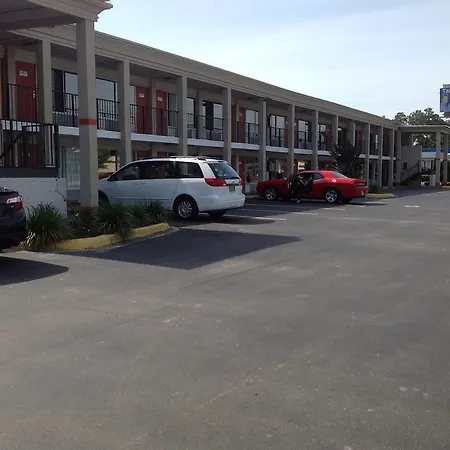 Days Inn Panama City 23Rd Street-3