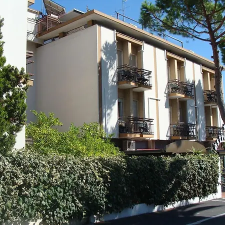 Astra Hotel-2