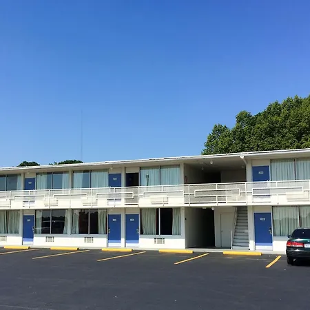 Motel 6-Connellys Springs, Nc-3