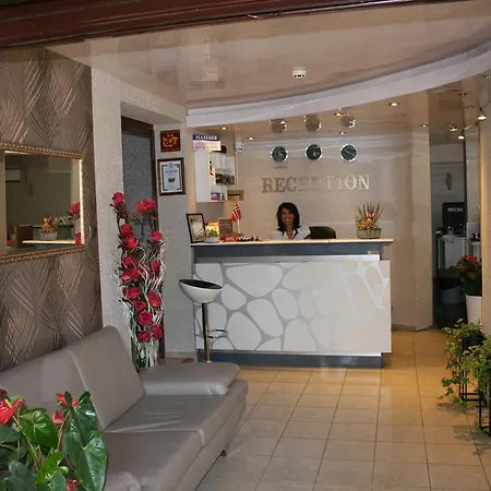 Hotel Perfect-3