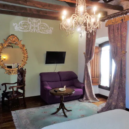 Hotel Boutique Nueve Leyendas-3