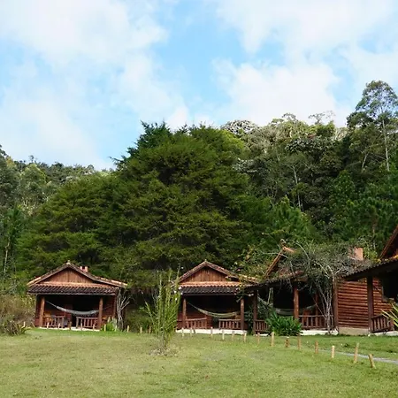 Pousada Cabanas da Serra Lumiar-2