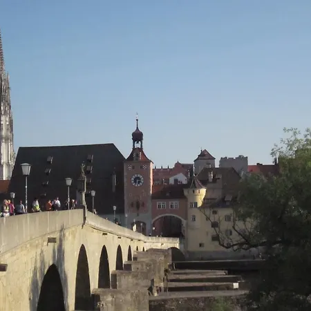 Star Inn Hotel Regensburg Zentrum, By Comfort-3