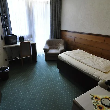Ff&E City Hotel Saarbruecken-3