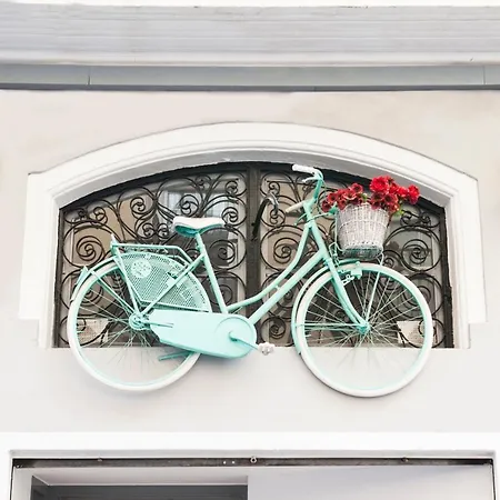 Hotel Smile&Co Hostal Boutique-3