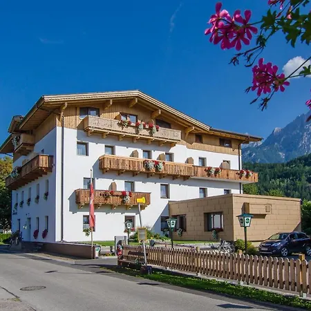 Der Dolomitenhof - Tristach-2