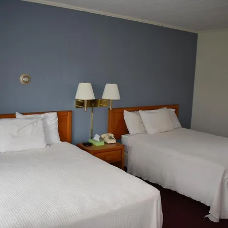 Country Club Motel-3
