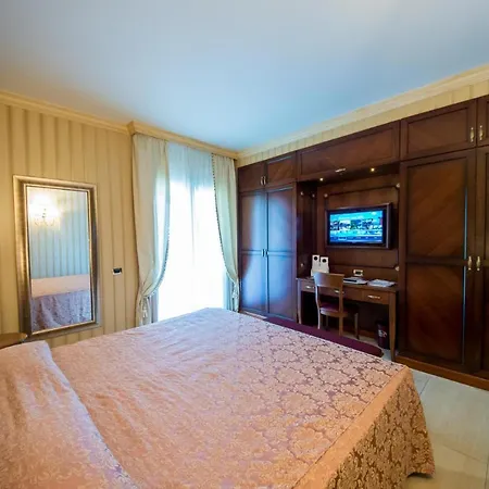 Art Hotel Diamond Naxos Taormina-3