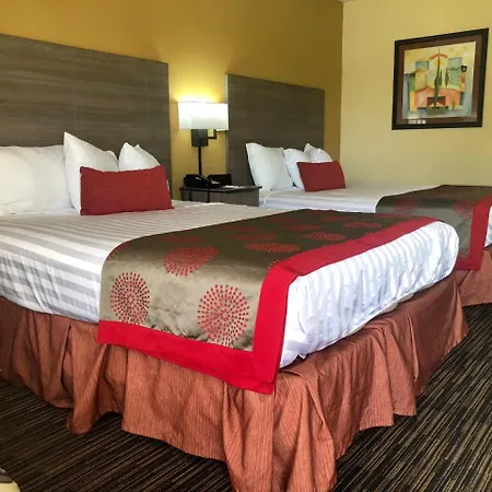 Ramada By Wyndham Lebanon-2