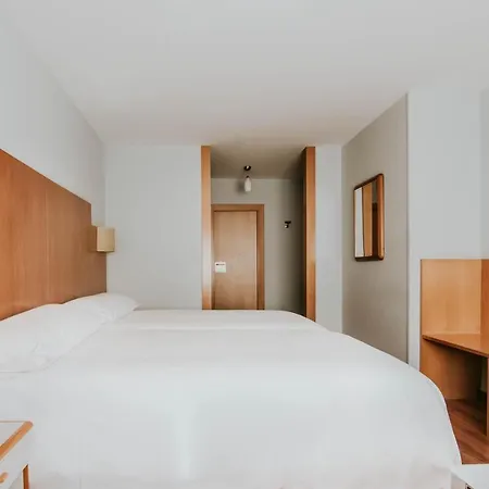 Hotel Isasa-2