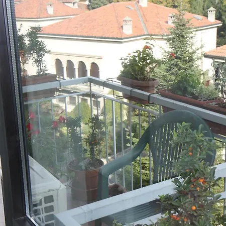 Guest House Ca' Lou Al Teatro-3