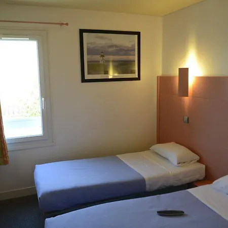 Contact Hotel La Rochelle-2