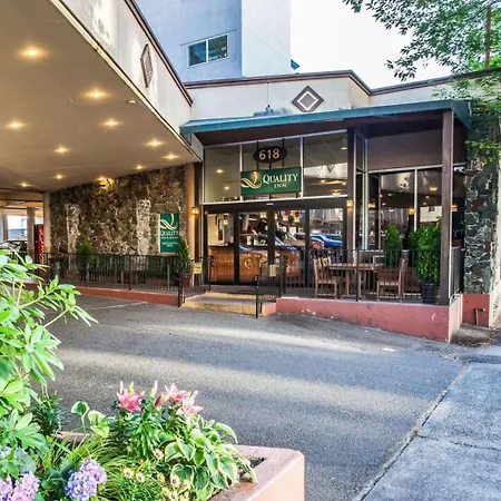 Quality Inn & Suites Seattle Center-2