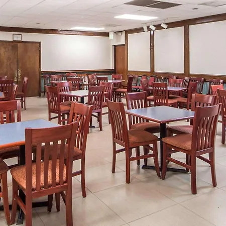 Quality Inn Ponca City Route 77-2