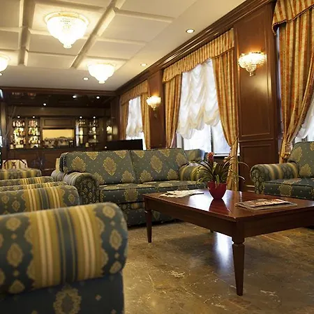 City Hotel Caserta-2
