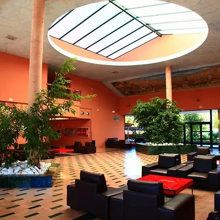 Ohtels Vila Romana-2