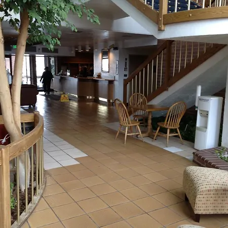 Airport Inn Hotel-3