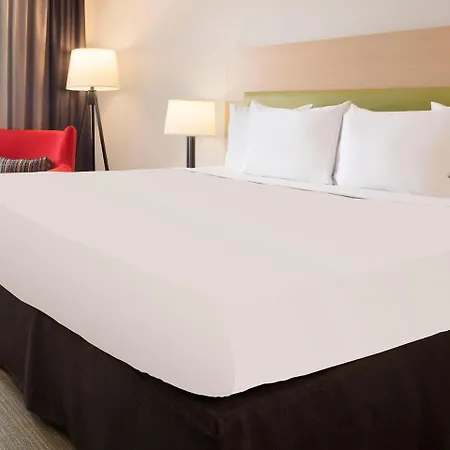 Country Inn & Suites By Radisson, Lima-2