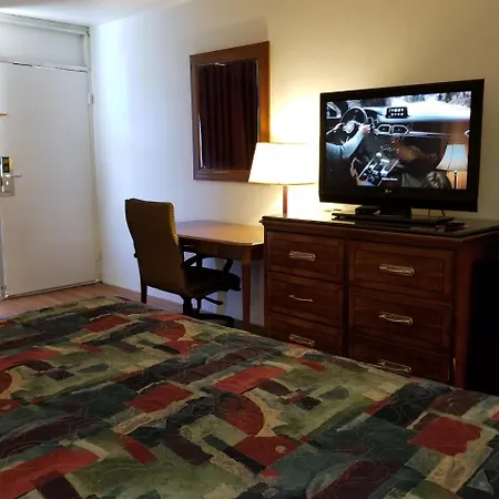 University Inn-3