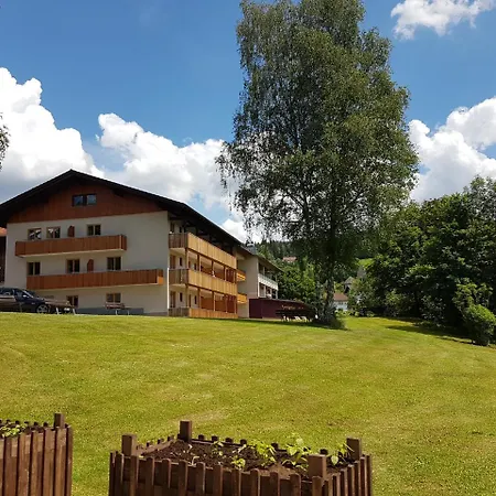 Hotel der Bäume-2