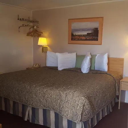 Cozy Inn-2