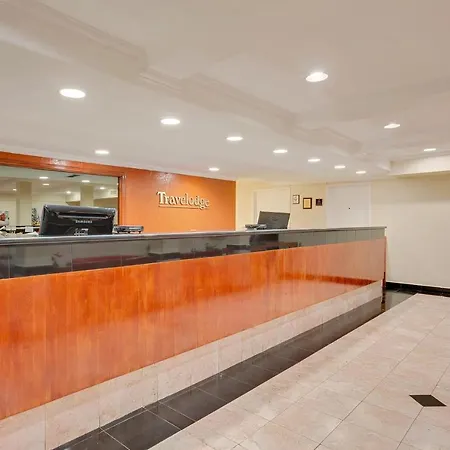 Travelodge By Wyndham El Centro-3