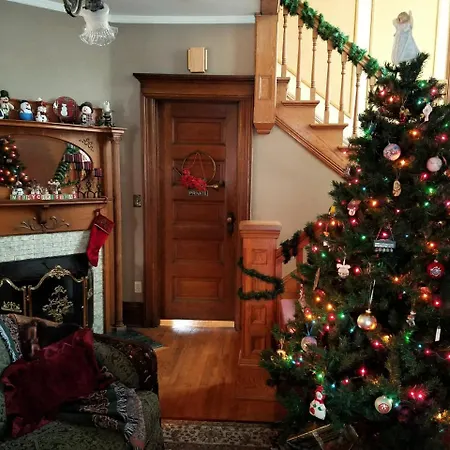 Franklin Street Inn Bed & Breakfast-2