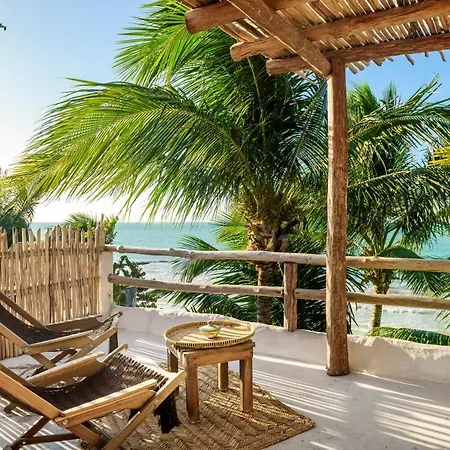 Casa Cat Ba Beachfront Boutique Hotel-2