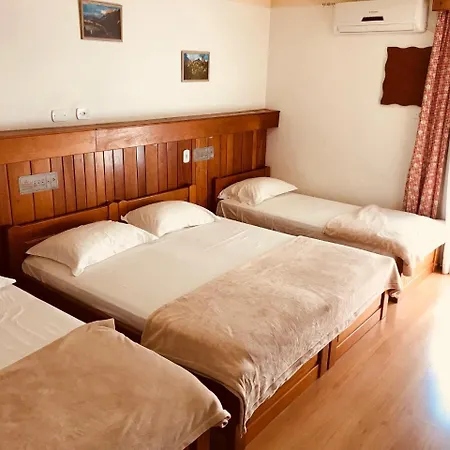 Hotel Tirol-3