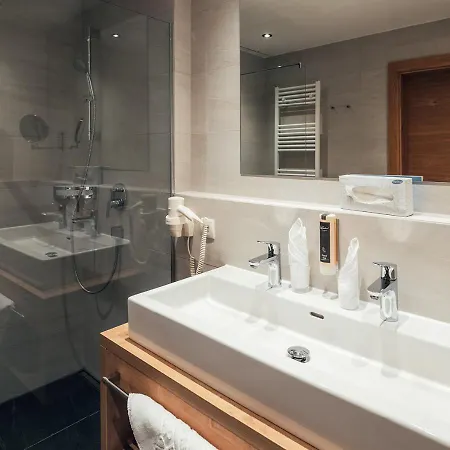 Hotel Garni Alpenjuwel Residenz-2