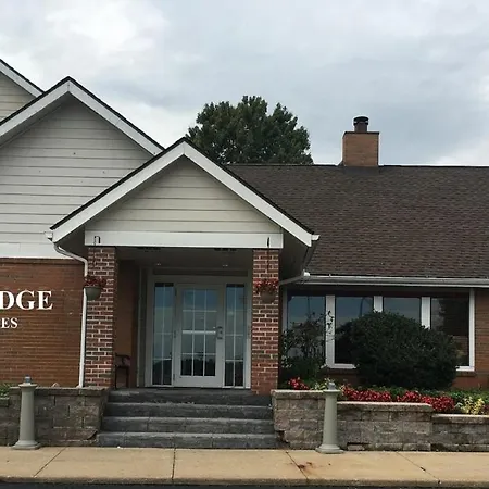 Fairbridge Inn & Suites - Akron Copley Township - West-2