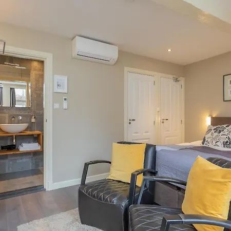 Exlibris Boutique Hotel-2
