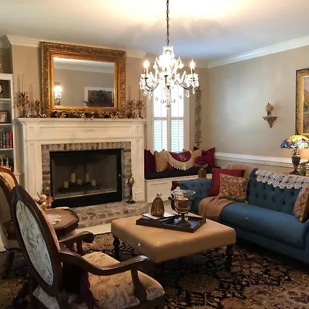 Caroline'S Bed And Breakfast-3