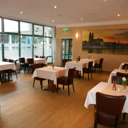Siu Hotel Magdeburg-2