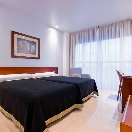 Hotel Santiago And Spa-3