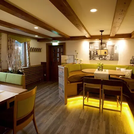 Landhotel Teuteberg-2
