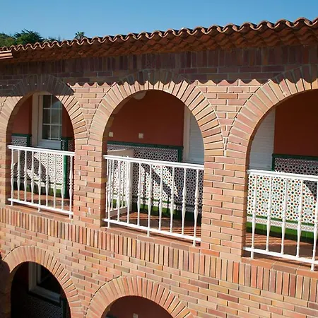 Apartamentos Turisticos Casa Soto-2