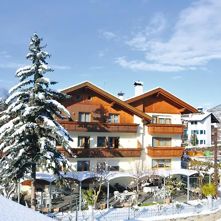 Hotel Kranebitt B&B-2