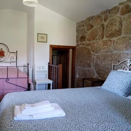 Casas Do Eido E Casa Da Viuva-3