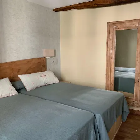 Hostal El Resbalon-3