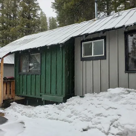 Reverse Creek Lodge-2