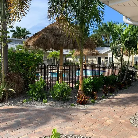Twin Palms At Siesta-2